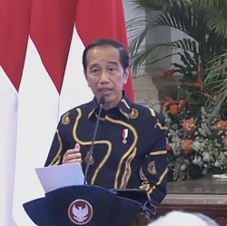 Beda dari Negara Lain, Ini Strategi Jokowi Turunkan Inflasi
