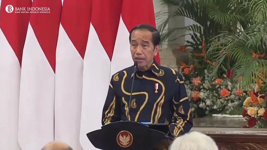 Presiden Joko Widodo saat memberikan pidato rapat koordinasi nasional pengendalian inflasi 2023. (Tangkapan Layar Youtube BI)