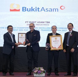 Punya Standar GRC Tinggi, PTBA Borong 4 Penghargaan