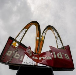 Perang Hamas VS Israel Makan Korban Baru: McD Diboikot