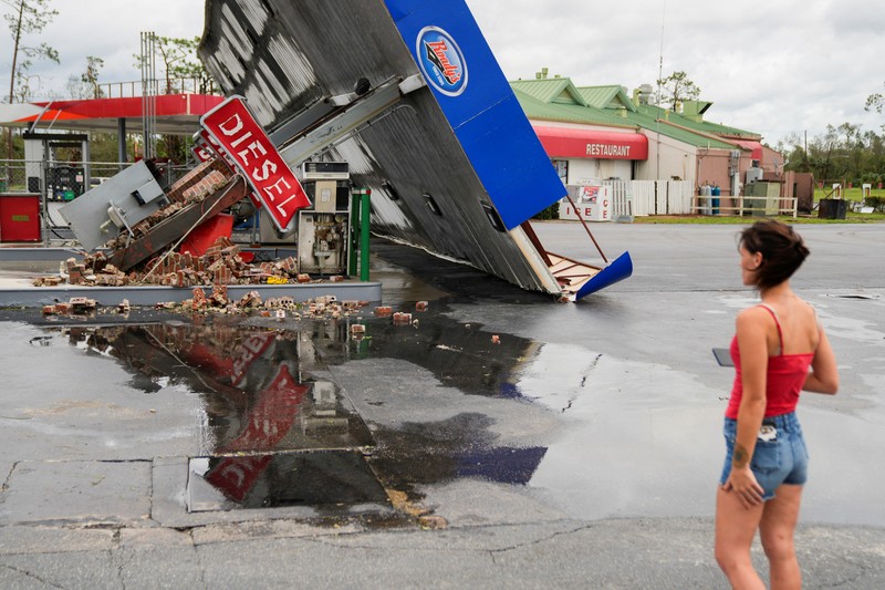 A view of a damaged McDonald's sign after the arrival of Hurricane Idalia in Perry, Florida, U.S., August 30, 2023. REUTERS/Cheney Orr
