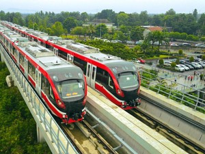 Problematika Waktu Tunggu Sejam hingga LRT Jabodebek Aus Rodanya