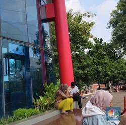 Mau Tutup Permanen, Toko Buku Gunung Agung Kini Diserbu Warga