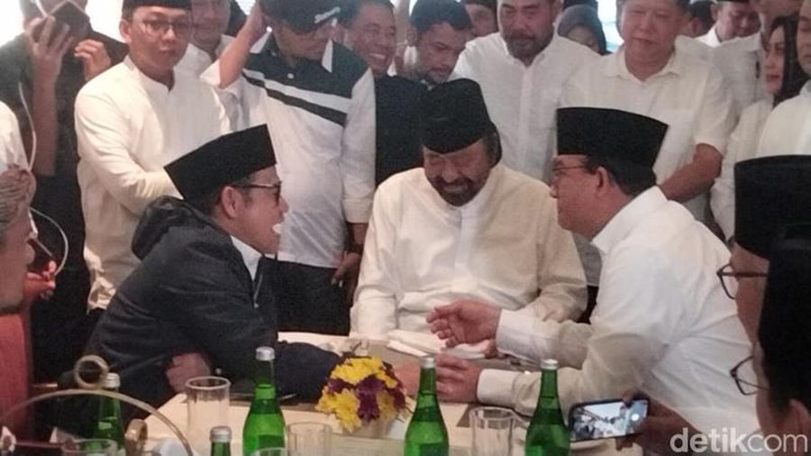 Deklarasi Anies-Cak Imin. (Praditya Fauzi Rahman/detikJatim)