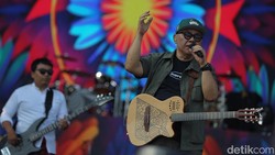 Lirik Lagu Rindu Aku Rindu Kamu - Doel Sumbang yang Viral di TikTok