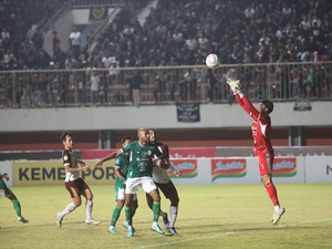 PSM Makassar Vs PSS Sleman Masih 0-0 di Babak Pertama