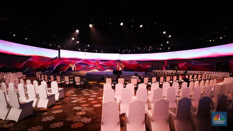 Suasana vanue KTT ASEAN di JCC, Senayan, Jakarta, Sabtu (2/9/2023). (CNBC Indonesia/Tri Susilo)
