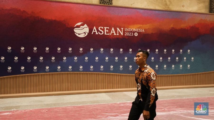 Suasana vanue KTT ASEAN di JCC, Senayan, Jakarta, Sabtu (2/9/2023). (CNBC Indonesia/Tri Susilo)