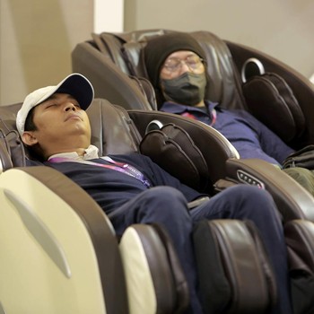 Potret Kursi Pijat Hingga Klinik Kesehatan di KTT ASEAN 2023