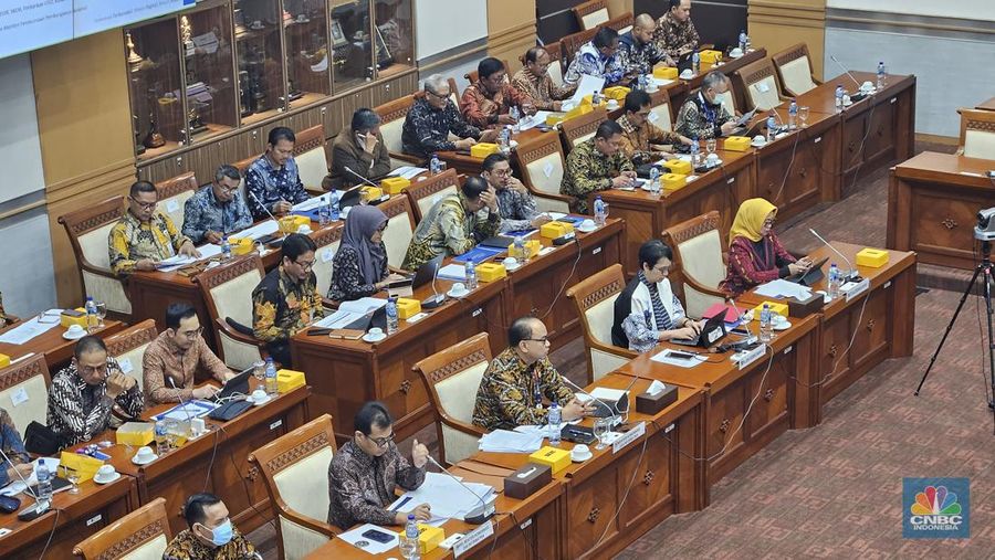 Kominfo di DPR