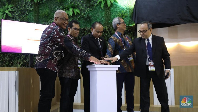 Menteri Komunikasi dan Informatika (Menkominfo) Budi Arie Setiadi saat peresmian Ruang Media, di Hall B JCC, Senayan, Jakarta, Senin (4/9/2023). (CNBC Indonesia/Tri Susilo)