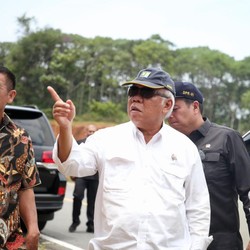 DPR Cecar Basuki Soal IKN, Sebut-sebut Nama Jokowi