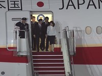 Hadiri KTT ASEAN, PM Jepang Fumio Kishida Tiba di Jakarta