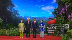 Video: Presiden Jokowi Sambut Pemimpin Negara KTT ASEAN ke-43