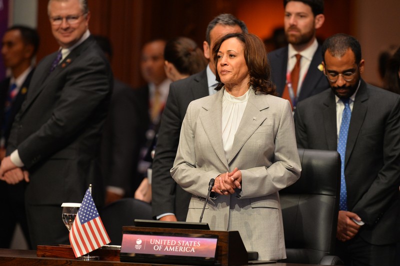 The President of Indonesia Joko Widodo (right) and the Vice President of the United States of America Kamala Harris (left) converse during taking group photo before the 11th ASEAN-U.S. Summit in Jakarta, Wednesday (6/9/2023). Media Center of The ASEAN Summit 2023/Zabur Karuru/foc/mifta. *** Local Caption *** Presiden Joko Widodo (kanan) bersama Wakil Presiden Amerika Serikat Kamala Harris (kiri) berbincang di sela-sela foto bersama sebelum ASEAN-U.S. Summit ke-11 di Jakarta, Rabu (6/9/2023). Media Center KTT ASEAN 2023/Zabur Karuru/foc.