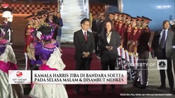 Kamala Harris Tiba di Bandara Soetta & Disambut Menkes