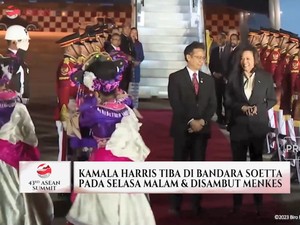 Kamala Harris Tiba di Bandara Soetta & Disambut Menkes