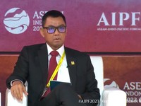 Bos PLN Ungkap RI Masuki Fase Kritis Transisi Energi