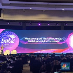 Di BATIC, Raksasa Telco Dunia Kompak Bahas Interaksi Digital