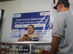 Revisi Aturan, Mentan Jamin Petani Beli Pupuk Modal KTP