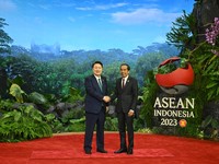 Presiden Korea Temui Jokowi, Bahas Kendaraan Listrik!