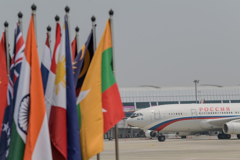 The aircraft carrying the Minister of Foreign Affairs Russia Sergey Lavrov arrives at the VVIP Gate Soekarno Hatta Airport, Banten, Wednesday (6/9/2023). Media Center of The ASEAN Summit 2023/Raisan Al Farisi/aww/mifta.

 *** Local Caption *** Pesawat yang membawa Menteri Luar Negeri Rusia Sergey Lavrov tiba di Terminal VVIP Bandara Soekarno Hatta, Banten, Rabu (6/9/2023). Media Center KTT ASEAN 2023/Raisan Al Farisi/aww.