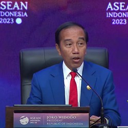 Jokowi: Alhamdulillah KTT ke-43 ASEAN Berjalan Baik & Lancar
