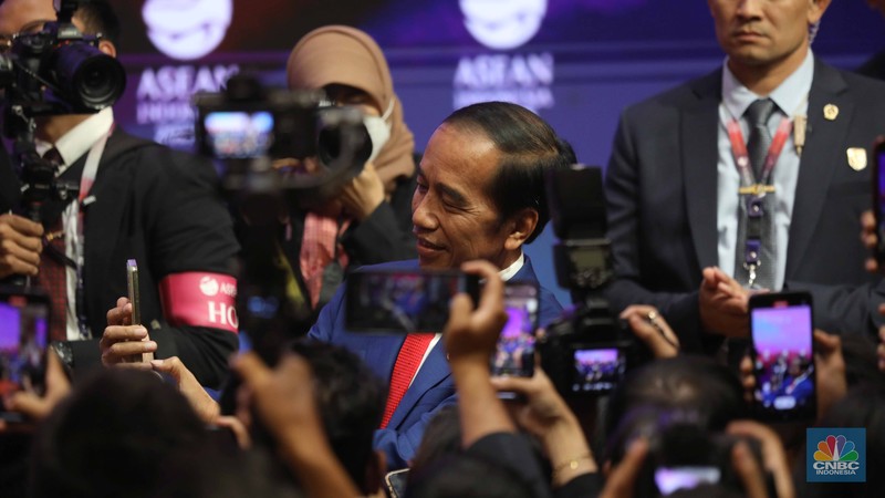 Presiden Joko Widodo (Jokowi) di KTT ASEAN 2023, Jakarta, Kamis (7/9/2023). (CNBC Indonesia/Tri Susilo)