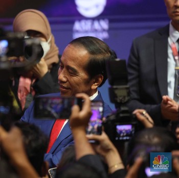 Intip Lagi Momen Menarik ASEAN 2023, Cium Tangan-Tato Menlu