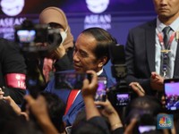Intip Lagi Momen Menarik ASEAN 2023, Cium Tangan-Tato Menlu