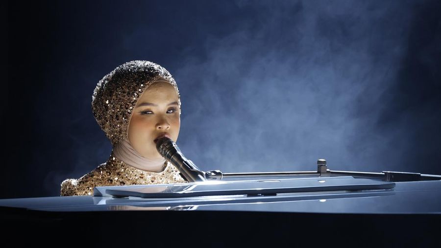 Putri Ariani akan tampil di babak final AGT yang tayang pada Selasa (26/9) malam waktu AS atau Rabu (27/9) pagi waktu Indonesia. (Twitter @AGT)
