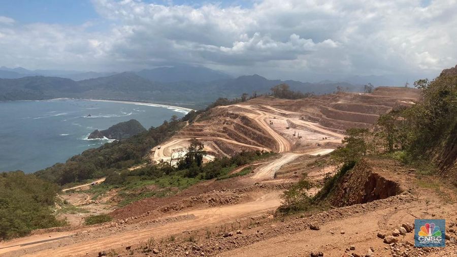 Area Izin Usaha Pertambangan (IUP) tambang emas Tujuh Bukit milik PT Merdeka Copper Gold Group Tbk di Banyuwangi, Jawa Timur. (²©²ÊÍøÕ¾/Verda Nano Setiawan)
