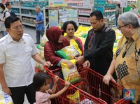 Harga Beras Pemerintah Naik Seceng Lebih, Alasannya Ini