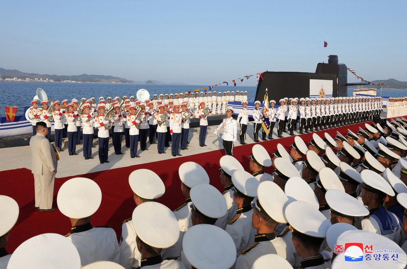 Korea Utara mengumumkan telah membangun kapal selam serang nuklir taktis No.841 untuk memperkuat kekuatan angkatan lautnya pada Jumat (8/9). (NORTHKOREA-MILITARY/) Korea Utara mengumumkan telah membangun kapal selam serang nuklir taktis No.841 untuk memperkuat kekuatan angkatan lautnya pada Jumat (8/9). (NORTHKOREA-MILITARY/)