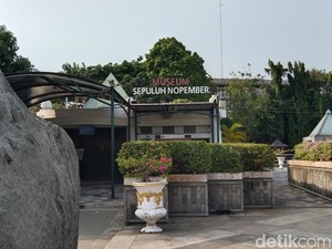 Serba-serbi Museum 10 Nopember dan Tugu Pahlawan Surabaya