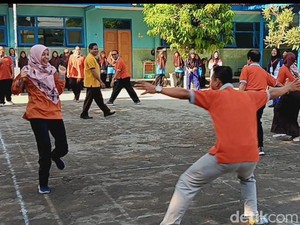 10 Contoh Ice Breaking Lucu dan Menarik untuk Mencairkan Suasana