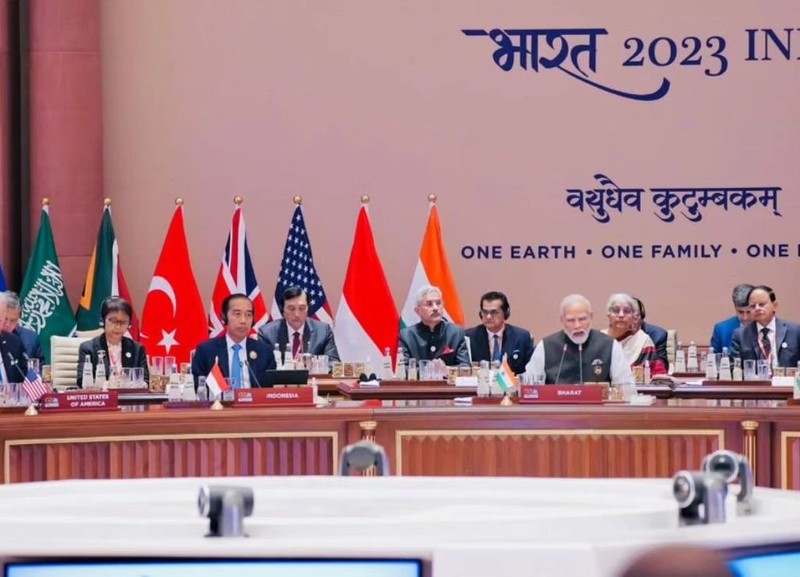Presiden Joko Widodo duduk bersama Presiden AS Joe Biden dalam Konferensi Tingkat Tinggi G20 di India. Presiden Joko Widodo duduk bersama Presiden AS Joe Biden dalam Konferensi Tingkat Tinggi G20 di India. (Instagram @Jokowi)