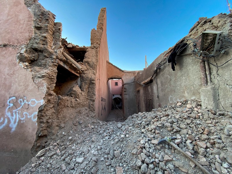 MOROCCO-QUAKE/ Residents sleep on the street in Moulay Brahim village, in the province of Al Haouz, following a powerful earthquake in Morocco, September 9, 2023. REUTERS/Nacho Doce
