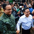 Anies Tertawa Soal Elektabilitasnya Nomor Buncit: Nanti Lihat