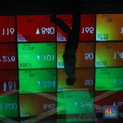 Transaksi Tak Wajar, BEI Pantau Ketat Saham FAPA dan JTPE