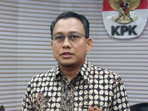 KPK Geledah Sejumlah Kantor di Surabaya-Jabodetabek Terkait Korupsi APD