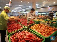 Harga Beras 'Terbang', Nasib Sembako Lain Bagaimana?