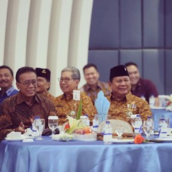 Gagal dengan Anies, SBY Kasih Kode Keras Dukung Prabowo