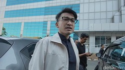 Ruben Onsu Nolak Disebut Jorjoran Kasih Mobil Baru Lagi Buat ANak