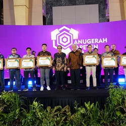 Top! Sampoerna Raih Dua Penghargaan dari BAPETEN