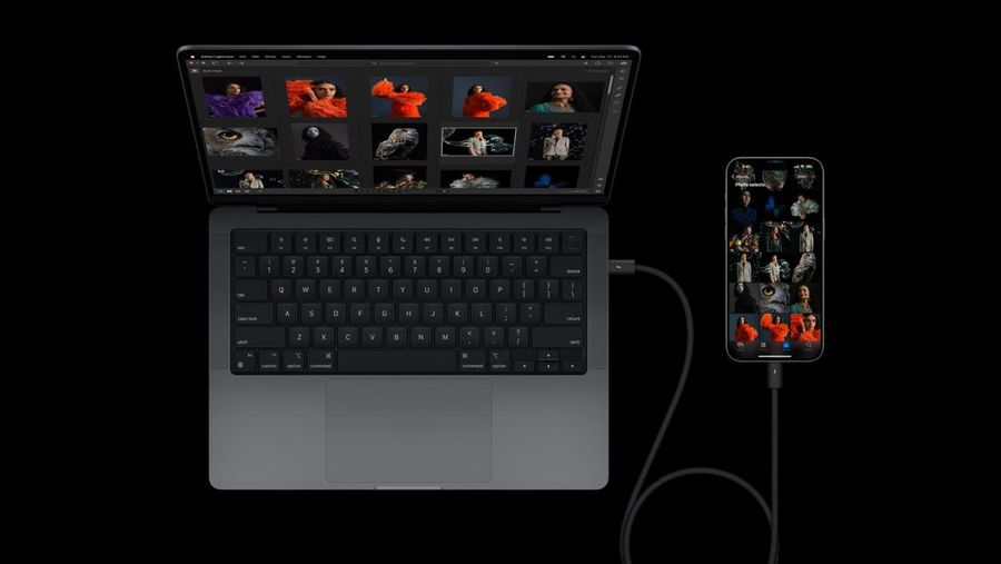 iPhone 15 dengan USB-C