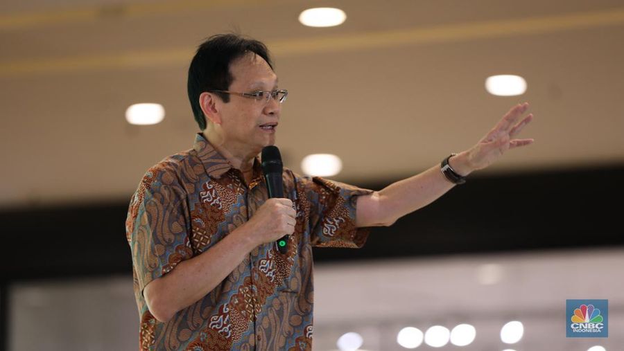 Lukas Setia Atmaja, Akademisi & Founder Hungrystock saat berbincang berbagi pengalaman dalam acara Investment Expo 2023 di Central Park, Jakarta, Kamis (14/9/2023). (²©²ÊÍøÕ¾/Tri Susilo)