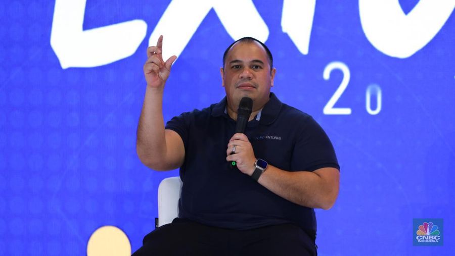 Pandu Sjahrir saat berbincang berbagi pengalaman dalam acara Investment Expo 2023 di Central Park, Jakarta, Kamis (14/9/2023). (վ/Tri Susilo)