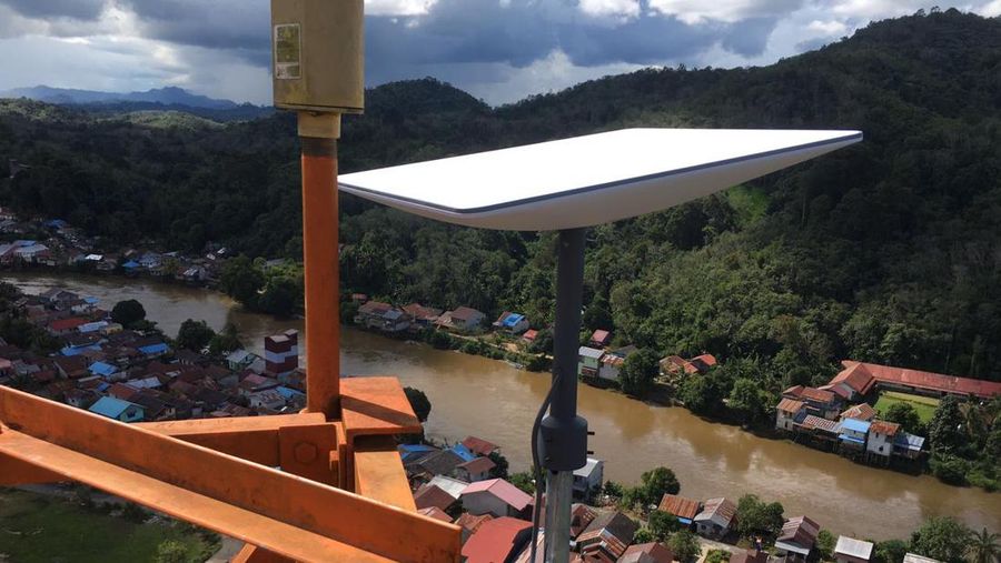 Perangkat VSAT Star yang disediakan Telkomsat di Provinsi Papua Pegunungan.