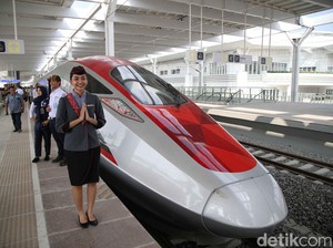 China Disebut Garap Kereta Cepat Jakarta-Surabaya, Awas Jebakan Utang
